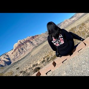 Meet your Posher, Nelleakqua